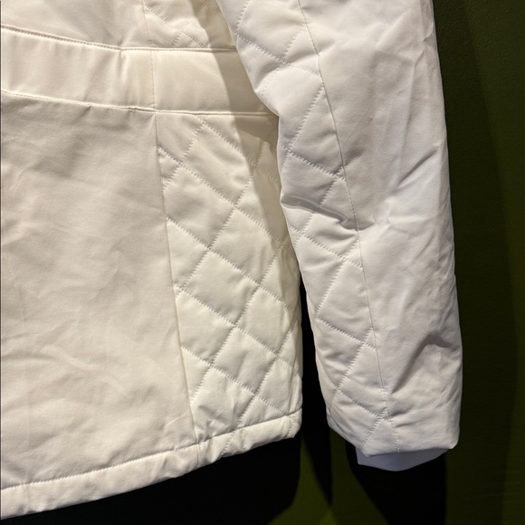 The North Face Mirabella White Quilted Hooded Jacket - NWT - Picture 12 of 13
